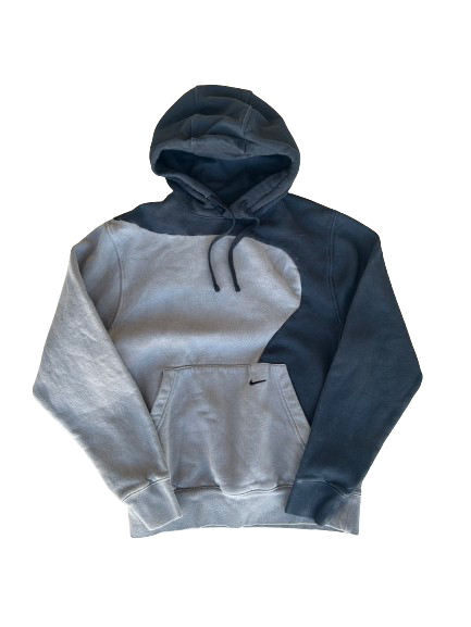 00s black and grey nike hoodie (S)